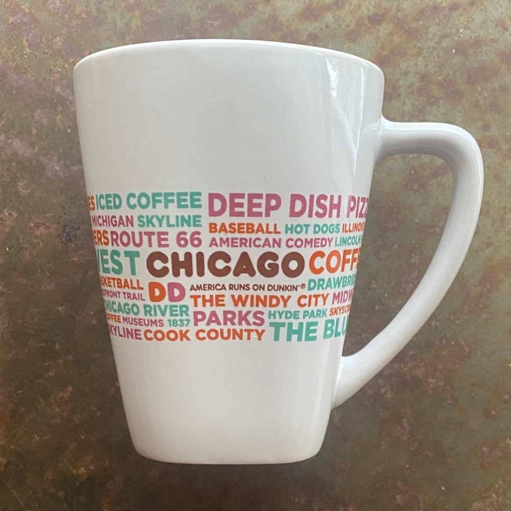 Dunkin’ Donuts 2016 Destinations Series CHICAGO White Coffee Ceramic Mug.